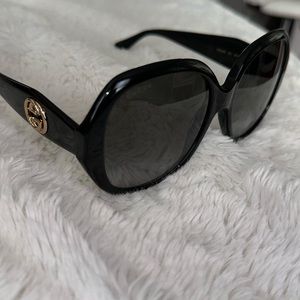 Gucci sunglasses